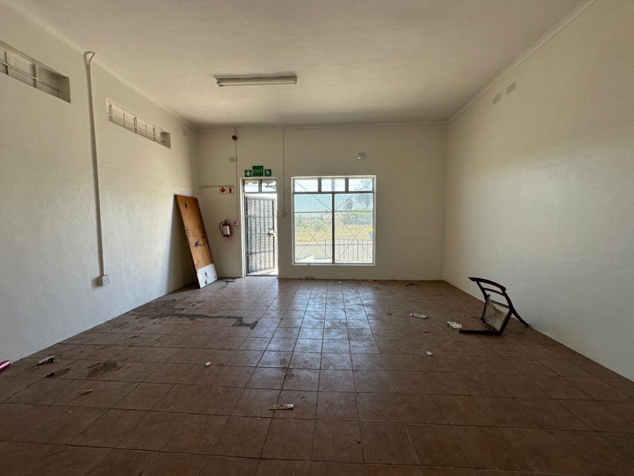 To Let commercial Property for Rent in Eersterivier Western Cape